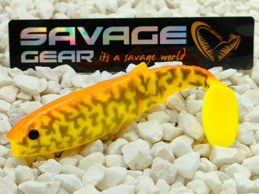 Guma SAVAGE GEAR CANNIBAL 10CM BURBOT GOLDEN AMBULANCIA na šťuky