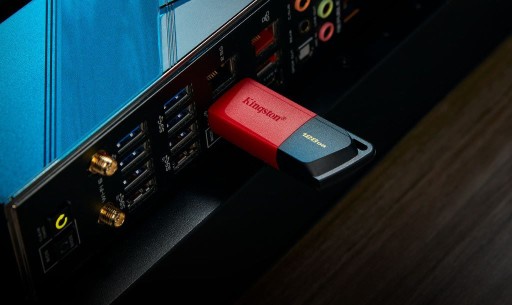 Pendrive KINGSTON Data Traveler Exodia M 64GB USB3.2