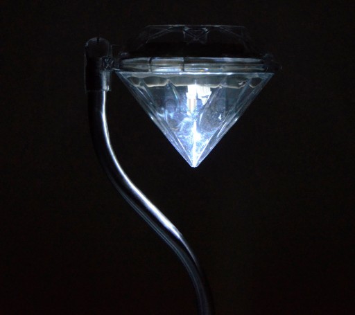 diamantová solárna lampa 2LED biela/RGB P-780