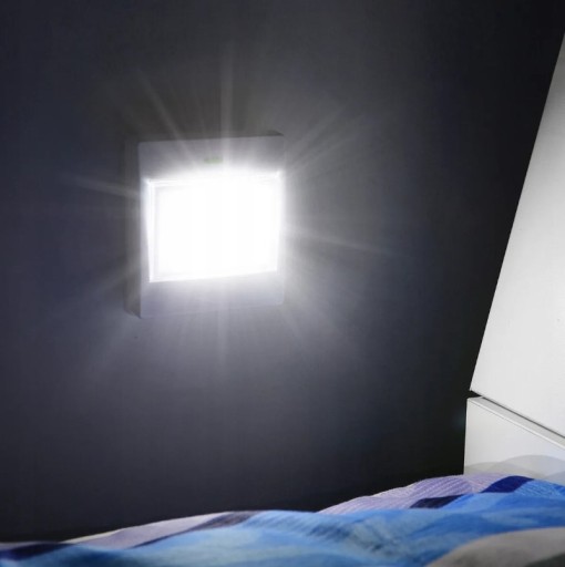 ŠATNÍKOVÁ LAMPA COB 3W LED SPÍNAČ, NA BATÉRIOVÉ OVLÁDANIE + MAGNET + VELCRO