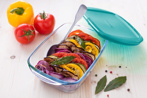 Varte a skladujte žiaruvzdorný tanier Pyrex 0,4 l