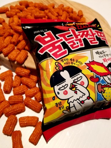 Kórejský snack Zzaldduk Hot Chicken Snack Kórea 120g SAMYANG