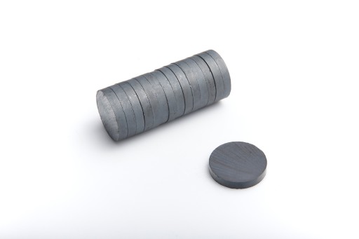 Valcový feritový magnet 30x5 mm F30 sada 10 ks