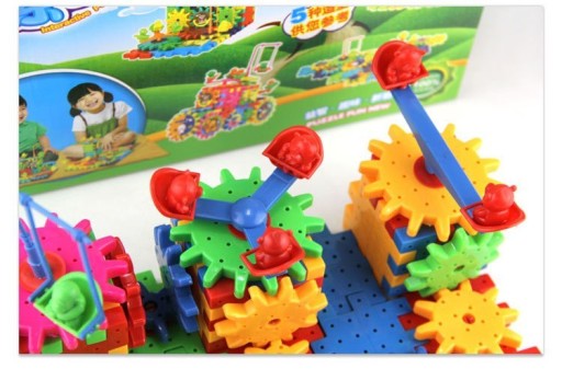 Stavebné bloky, puzzle vzdelávacieho zariadenia