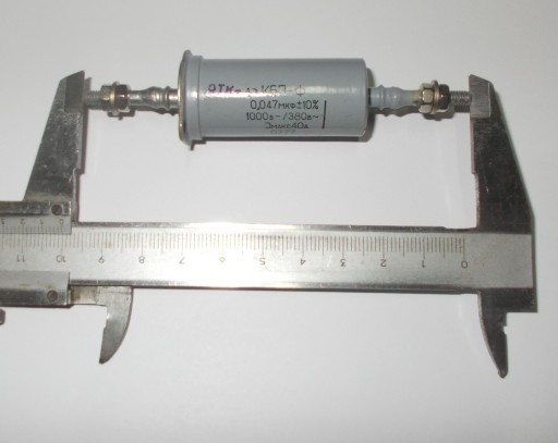 KONDENZÁTOR PUZDRO KBP-F 0,047uF 1000V 10ks