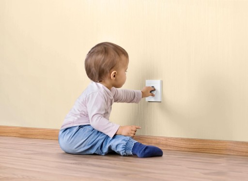 Detská poistka REER do elektrických zásuviek x1