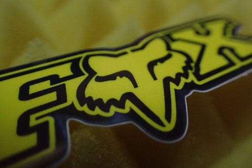 NÁLEPKA LÍŠKA MOTOCROSS DAKAR 7,3 x 3,5 cm