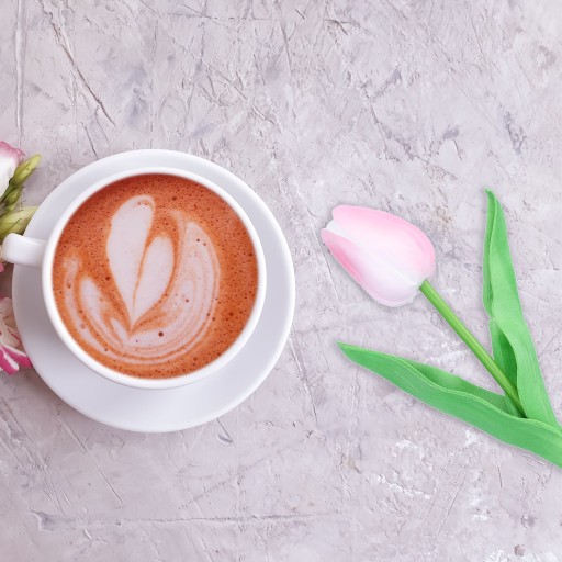 TULIPÁNOVÉ UMELÉ KVETY ako skutočné kytice do veľkonočnej vázy na balkón