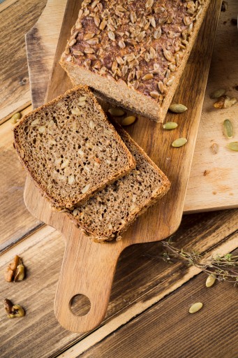 LÚPANÁ SLNEČNICA 1kg PRÍRODNÉ čisté VEĽKÉ čerstvé SEMENÁ vhodné BEZ GMO