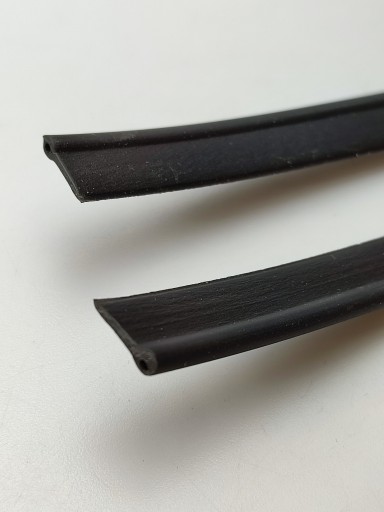 Kedra - kožená galantéria biza 10 mm čierna 5 metrov