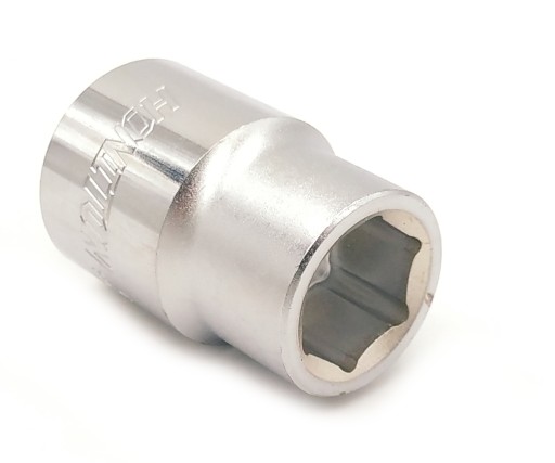 ZÁSUVKOVÝ KĽÚČ 18 mm 1/2 ZÁSUVKOVÉ KĽÚČE