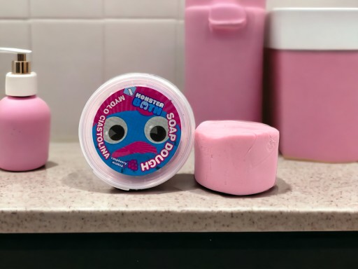 MONSTER BATH - Malinové mydlo na cesto 100g