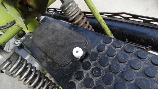 Matica krytu príručnej skrinky, biela Motorynka