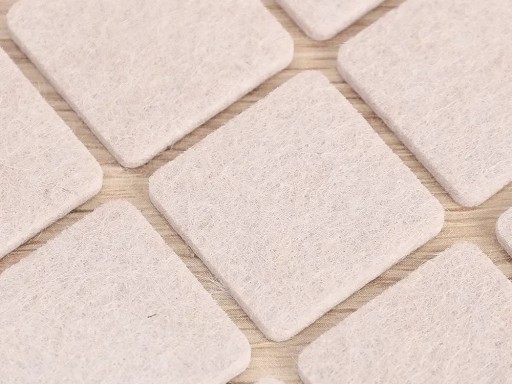 PLSTENÉ PODLOŽKY PRE NÁBYTkové STOLIČKY, SAMOLEPIACE, PROTIŠMYKOVÉ, HRUBÉ x32