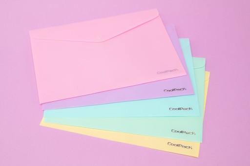 Zakladač s patentným uzáverom PP COOLPACK A4 Pastel blue