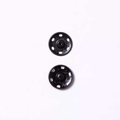 18mm kovové patentky na šitie, čierne