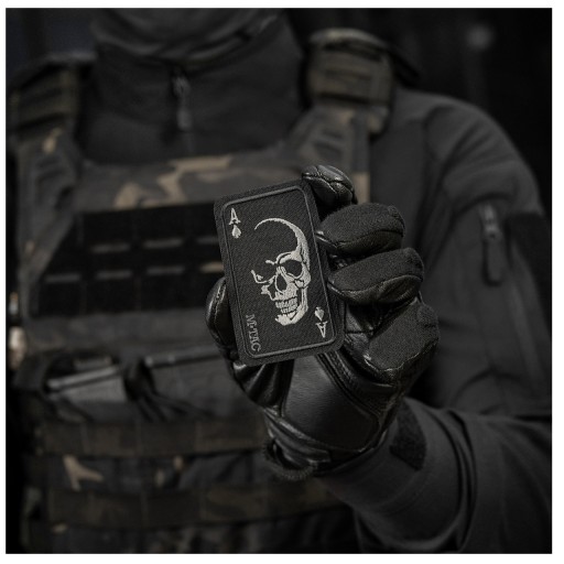 NÁPLATA FACE OF WAR SKULL AS SPADES M-TAC BLACK
