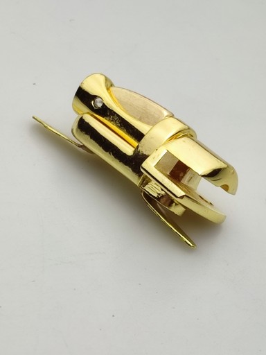 Kovový prackový zámok na aktovku 20 / 34 mm zlatý