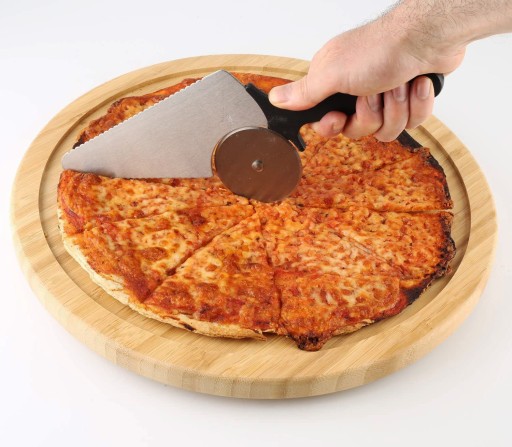 STIERKA STIERKA S GUMOVÝM NOŽOM NA PIZZU 2V1