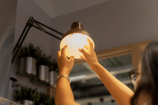 LED ŽIAROVKA E27 4W SMD2835 NEUTRÁLNA BIELA 4500K