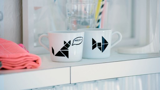 Čierna fixka EDDING na porcelán, keramiku a sklo