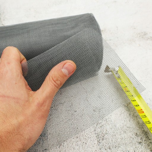 ŠEDÁ sieť na meter 2,0 m x 1 m vláknitá SIEŤ PROTI KOMÁROM