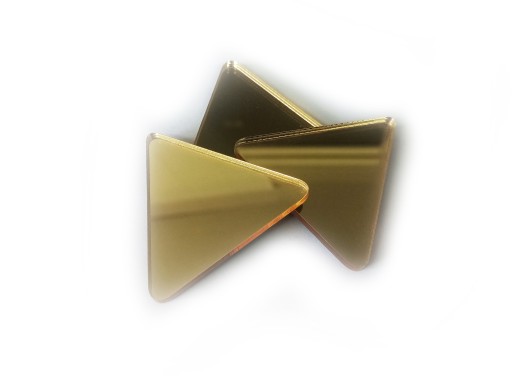 Akryl ZRKADLO trojuholník 20x17,6 cm LZ-95