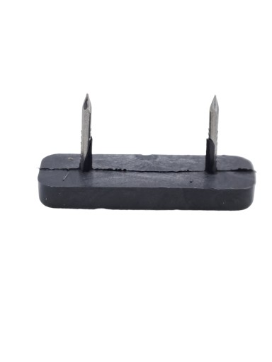 Obdĺžnikový nábytkový klzák s klincom 47x15 mm