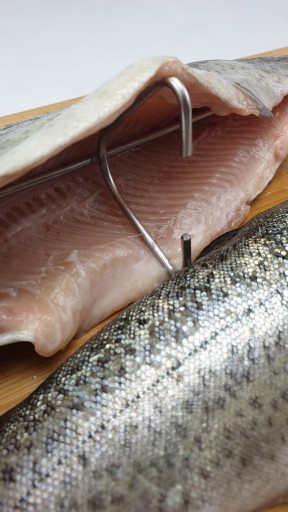 H-324 trojitý háčik na údenie rýb na pstruhy, makrely vendace