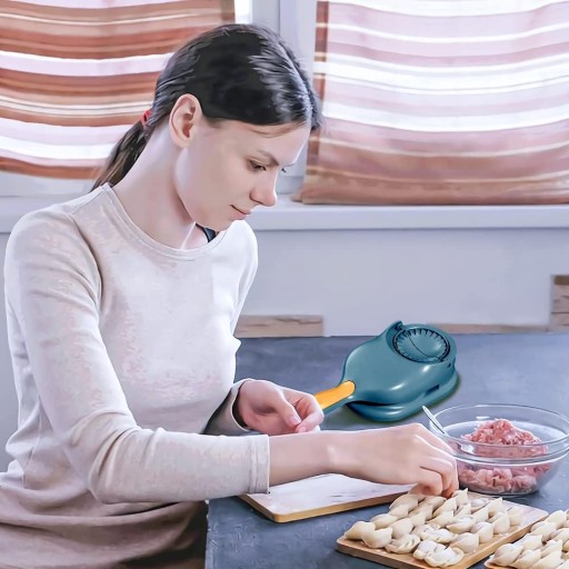 STROJ na výrobu knedlí PIEROŻNICA Výrobník halušiek 2v1