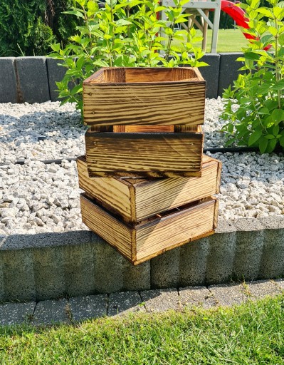 Drevený horiaci box 22x20x15