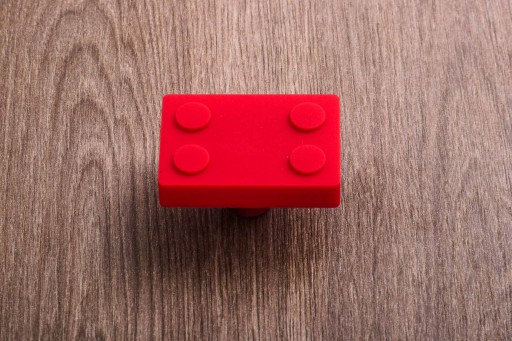 Gombík na detský nábytok GUMA RED BRICK GTV