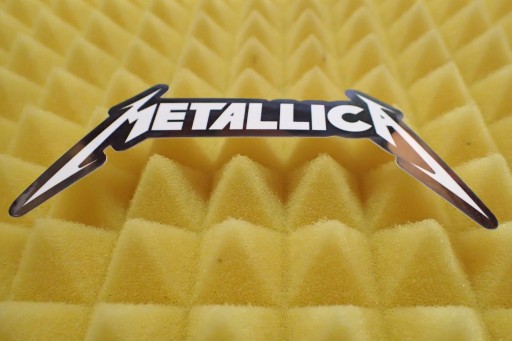 NÁLEPKA METALLICA 10,4 x 4,6 cm