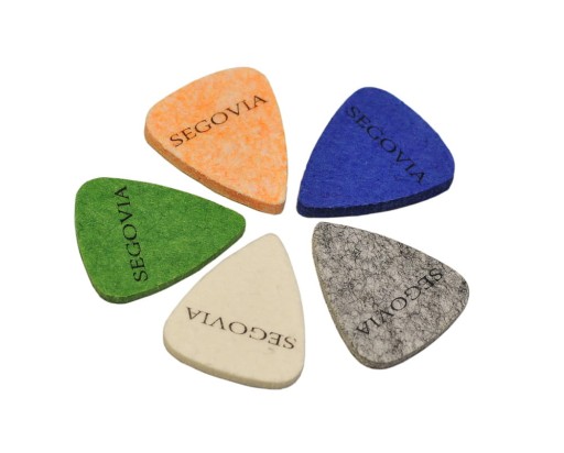 SOPRÁN UKULELE STRUNY + PLSTENÝ PICK