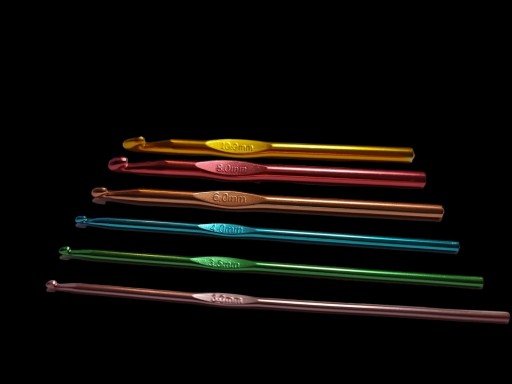 Hliníkové háčiky, farebné, od 3,0 mm do 10,0 mm, dĺžka 15 cm, FIO box