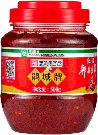 Cestoviny z fazule a chilli omáčky v oleji Juancheng Doubanjiang 500g PIXIAN