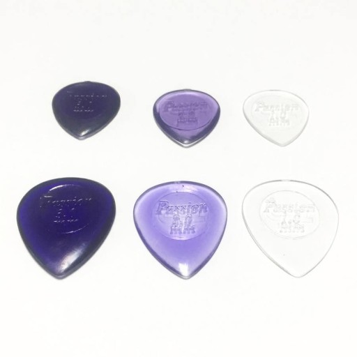 Stubby Malé transparentné gitarové trsátko 3.0