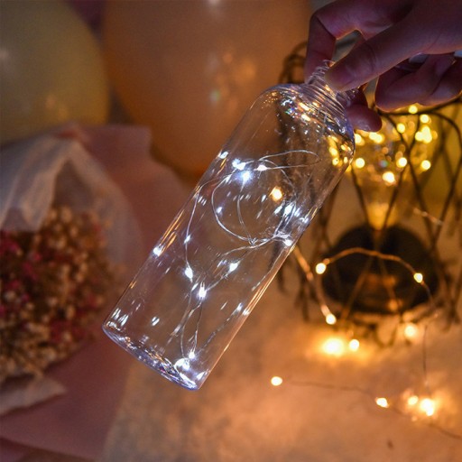 20 LED DRÔTOVÝCH KVAPKOVÝCH LAMPY STUDENÉ SVETLO VANECOVÉ SVETLÁ POUŽÍVANÉ NA AA BATÉRIE