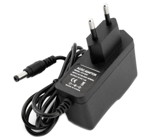 094 Arduino zásuvný zdroj 9V 1A 5,5/2,1