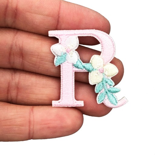 Opätovne použiteľné DIY vyšívané kvety STICKER Letter R