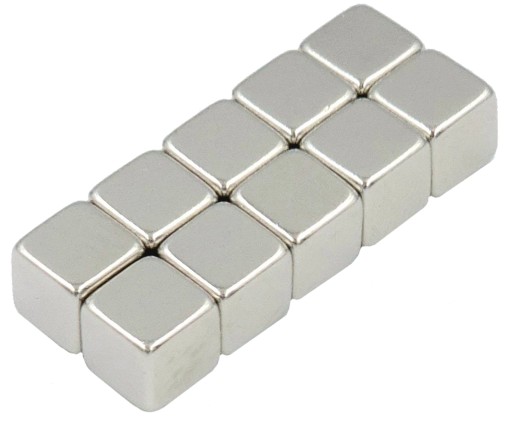 SILNÝ NEODYMOVÝ MAGNET 5x5x5 - SADA 10ks / NEODYMOVÝ MAGNET /