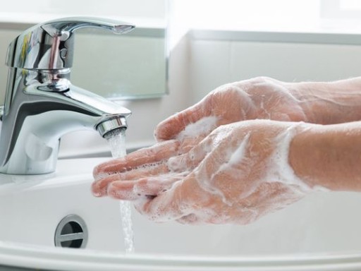 KÚPEĽŇOVÝ DÁVKOVAČ NA TEKUTÉ MYDLO, NEREZ 200 ml