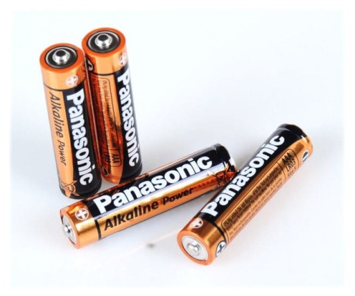 Alkalické batérie PANASONIC AAA / LR03 4 ks