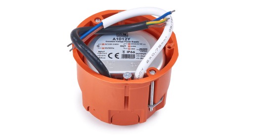 NAPÁJANIE 12V 0,83A 10W IP67