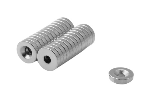 NEODYMOVÝ MAGNET 16x3 mm otvor 8/4 NA SKRUTKU 10 ks