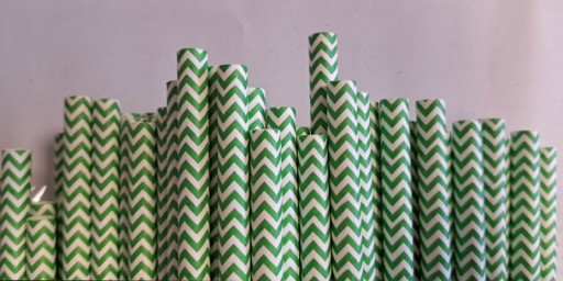 Papierové slamky zelené cik-cak 230x8mm 100 ks