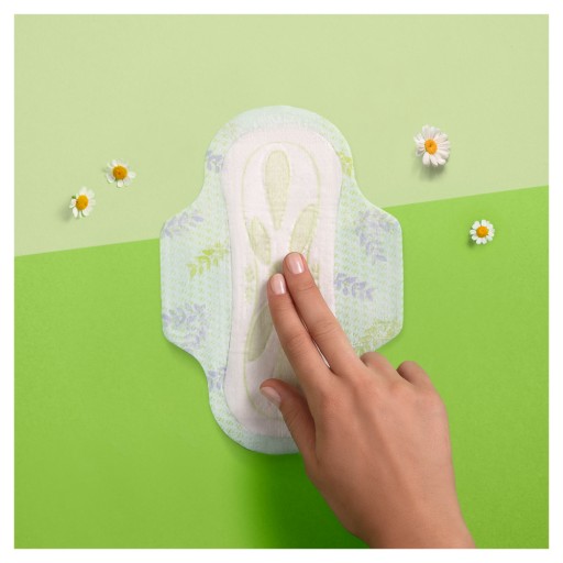 ULTRA hygienické vložky NATURELLA CAMOMILE ( 9) NORMAL PLUS