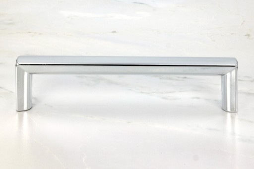 ÚCHYTKA NA NÁBYTOK KUCHYŇSKÁ SKRIŇOVÁ ÚCHYTKA, JEDNODUCHÁ, UNIVERZÁLNY CHROM 96MM