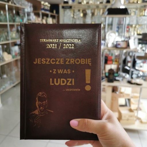 Kalendár pre učiteľov 2023/2024 BALADEK gravírovanie zdarma VÝPREDAJ!!!!!!