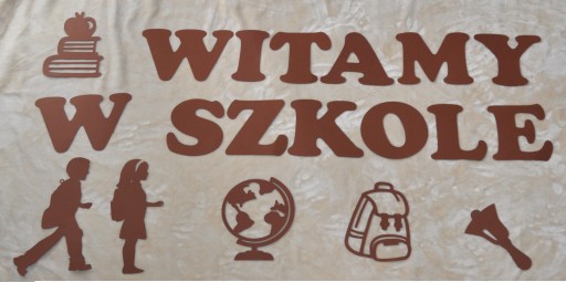 Dekorácia batohu výrez okno tabuľa ŠKOLA A4